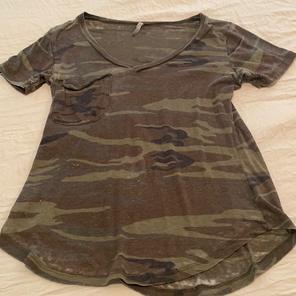 Z supply camp t-shirt